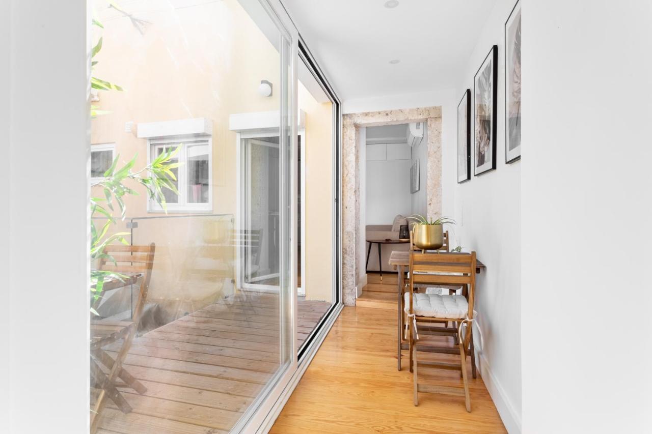 Joivy Principe Real 2Br Apt With Terrace Nearby Botanical Garden Of Lisbon Exterior photo